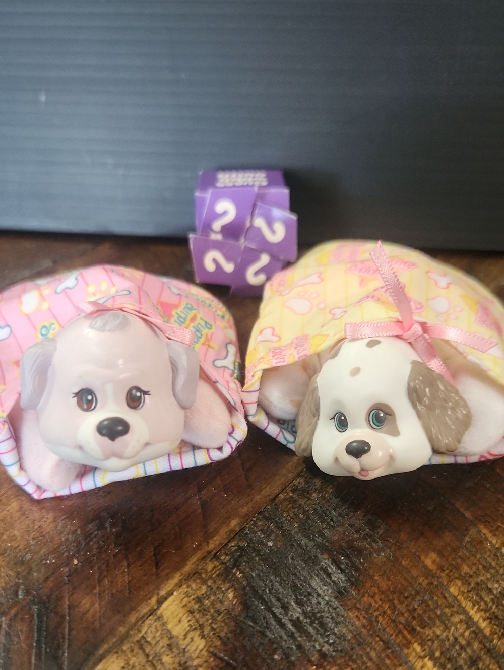 Vtg 1993 Puppy Surprise Pups